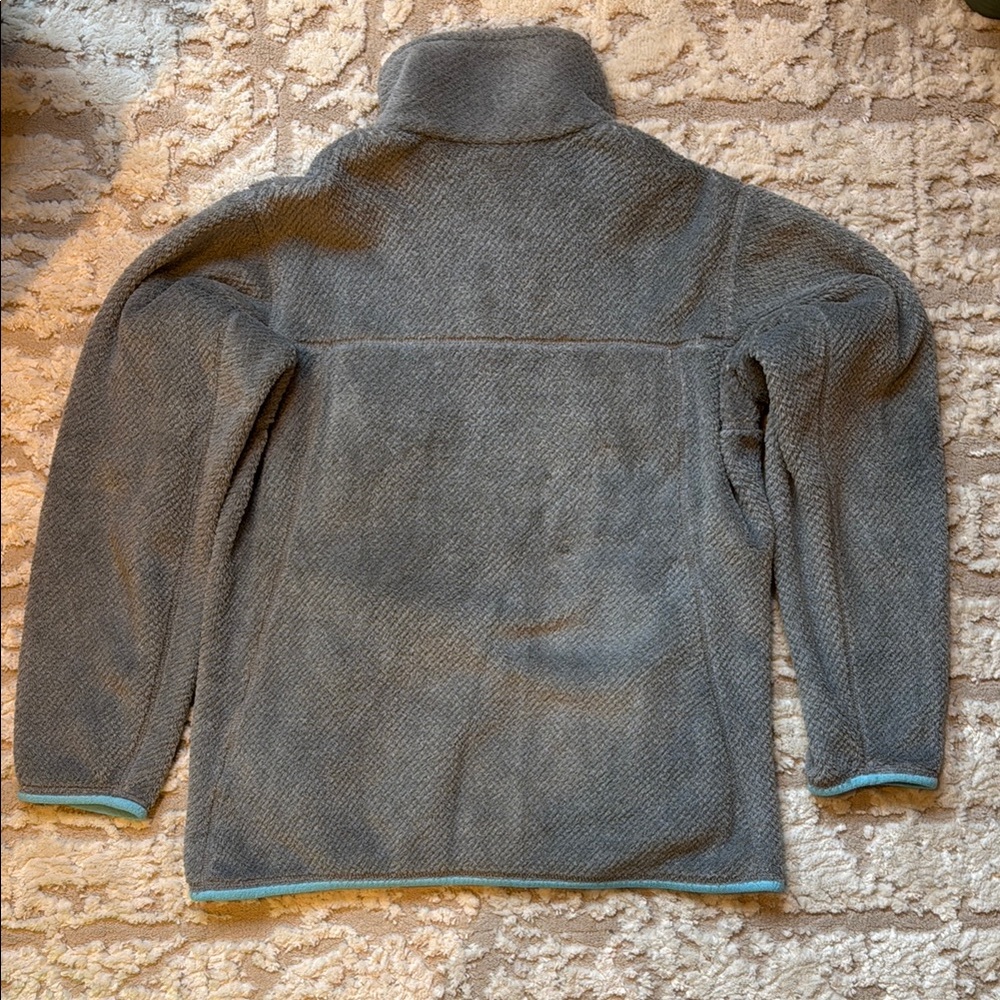 Patagonia Gray Fleece Pullover Bundle - image 6